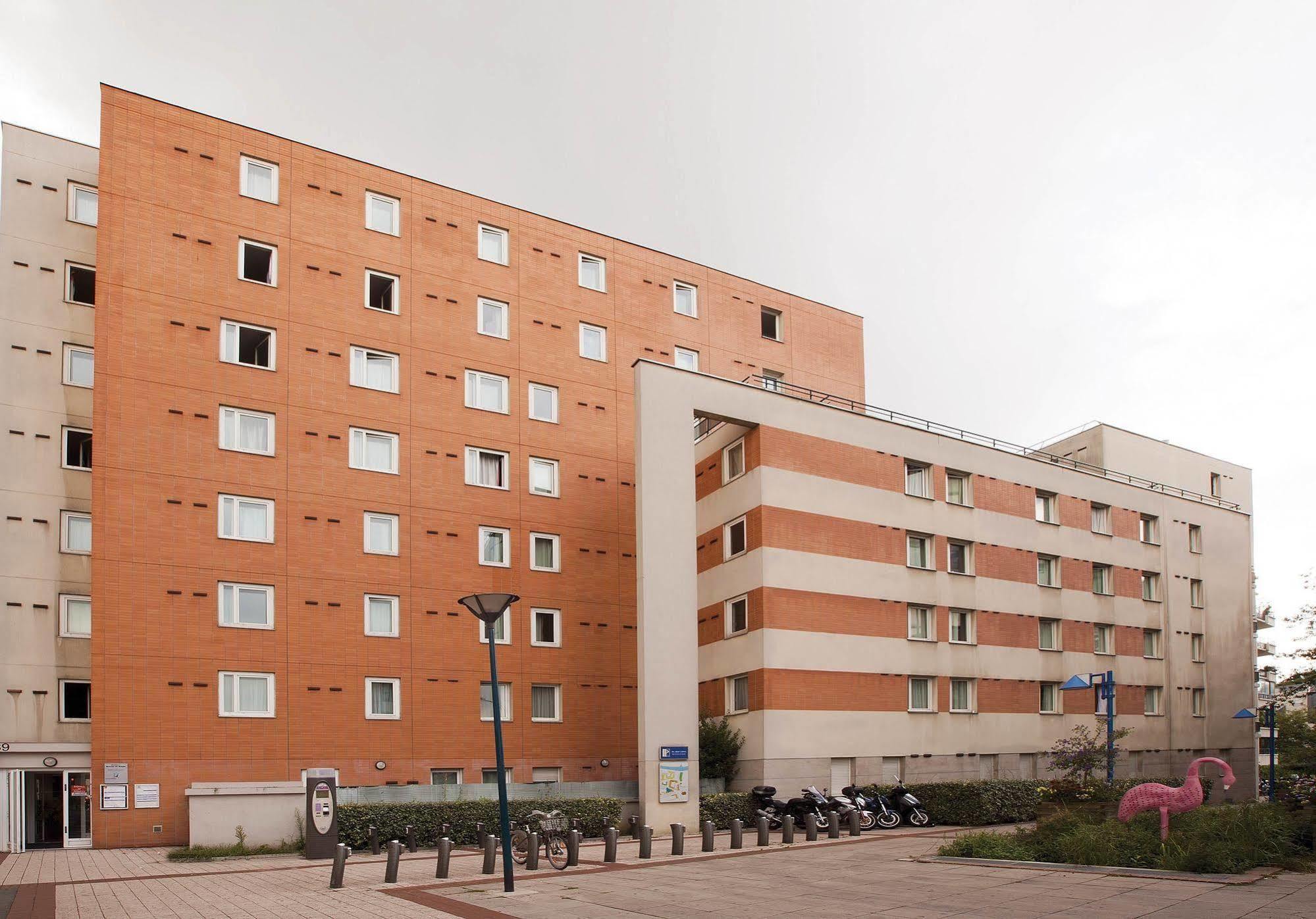 Sejours & Affaires Pantin Charles De Gaulle Aparthotel Eksteriør bilde