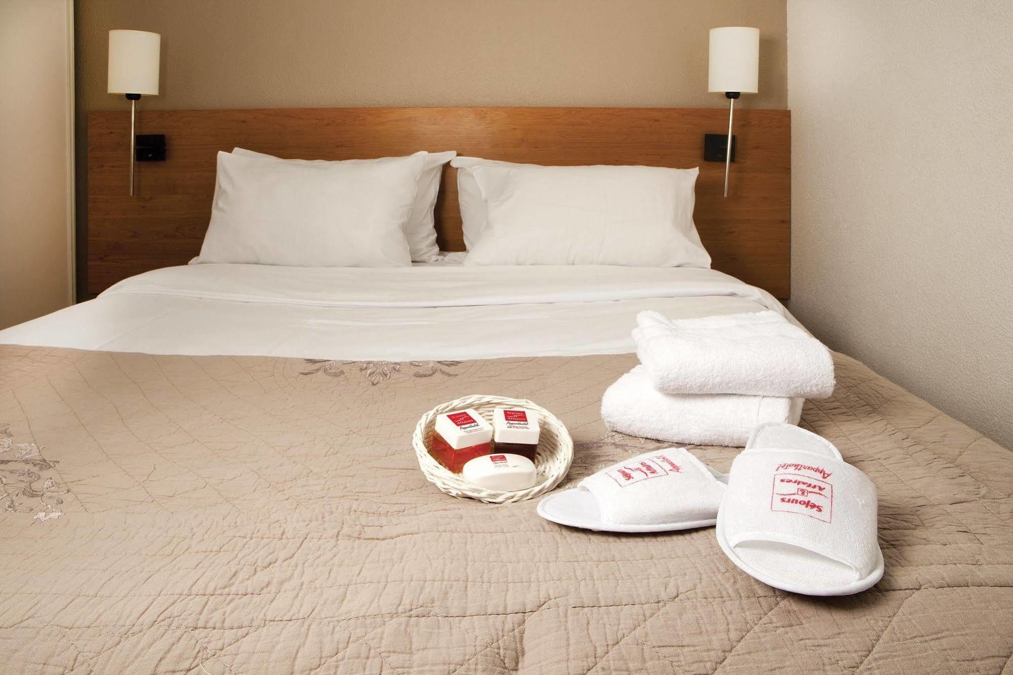 Sejours & Affaires Pantin Charles De Gaulle Aparthotel Eksteriør bilde